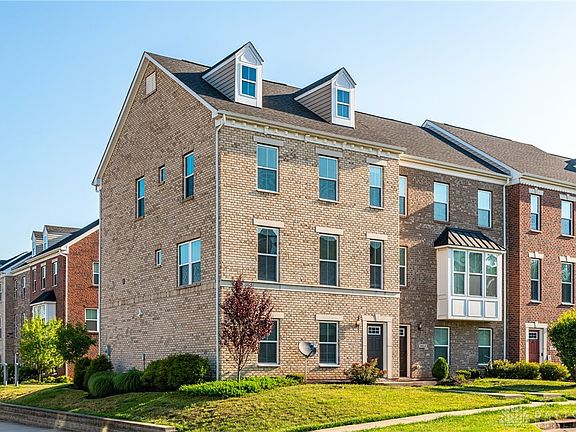 3rd image of 9612 Union Park