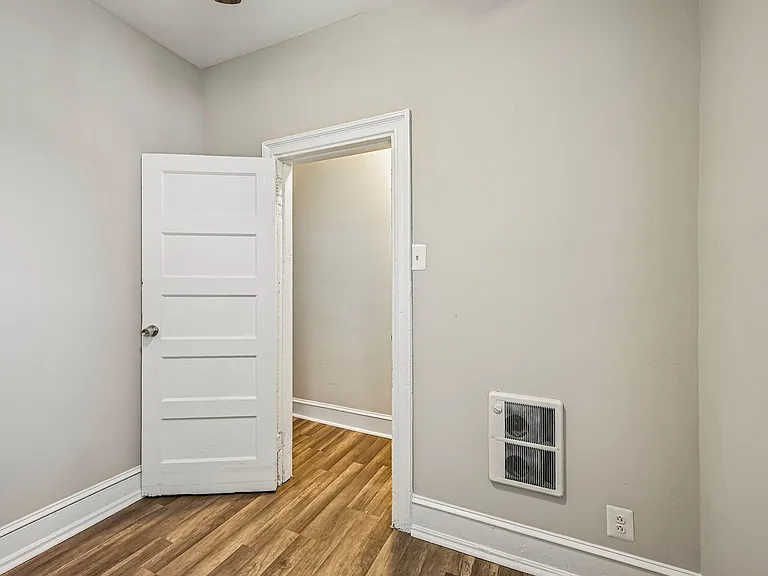 4133 Brown St #1 — Photo 20