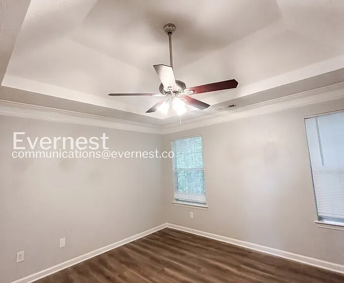 435 Skif Pond Ct — Photo 8