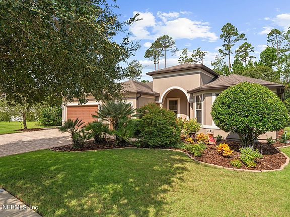 4th image of 121 WOODGROVE Court