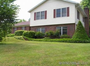 68 Bill Allen Branch Rd, Burnsville, NC 28714