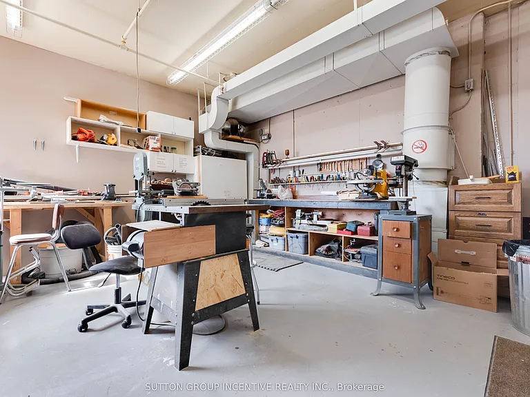 181 Collier St #117 — Photo 22