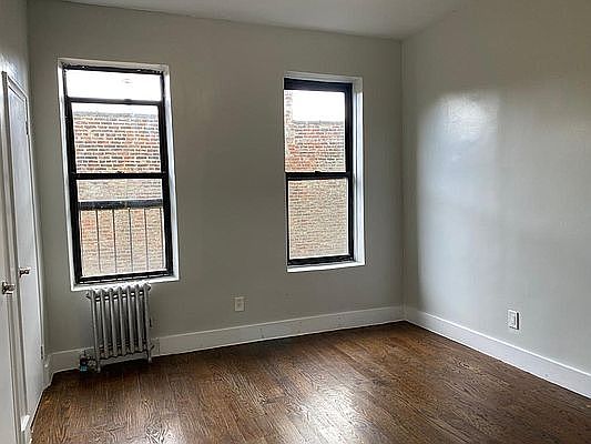 2nd image of 1905 Amsterdam Ave #4CC
