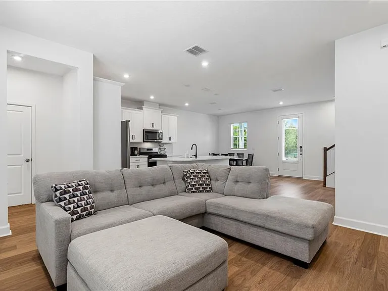 2380 Celebration Blvd — Photo 8