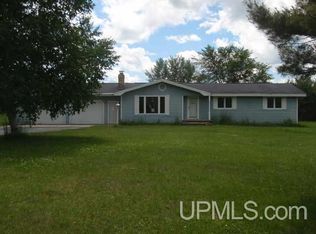 7731 W Swanson Rd, Manistique, MI 49854
