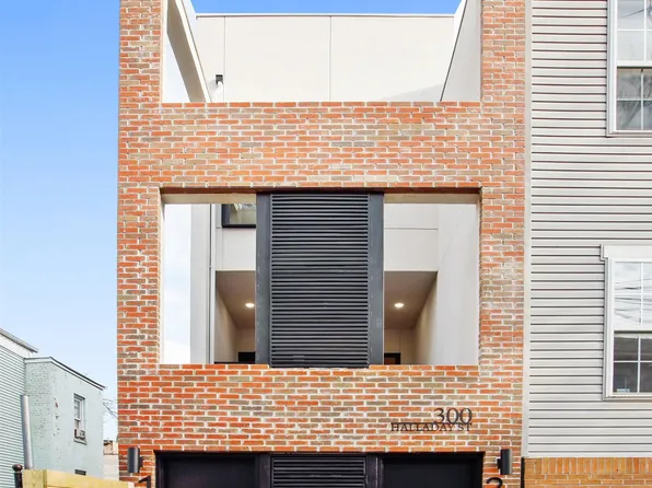 300 Halladay Street image 1 of 12