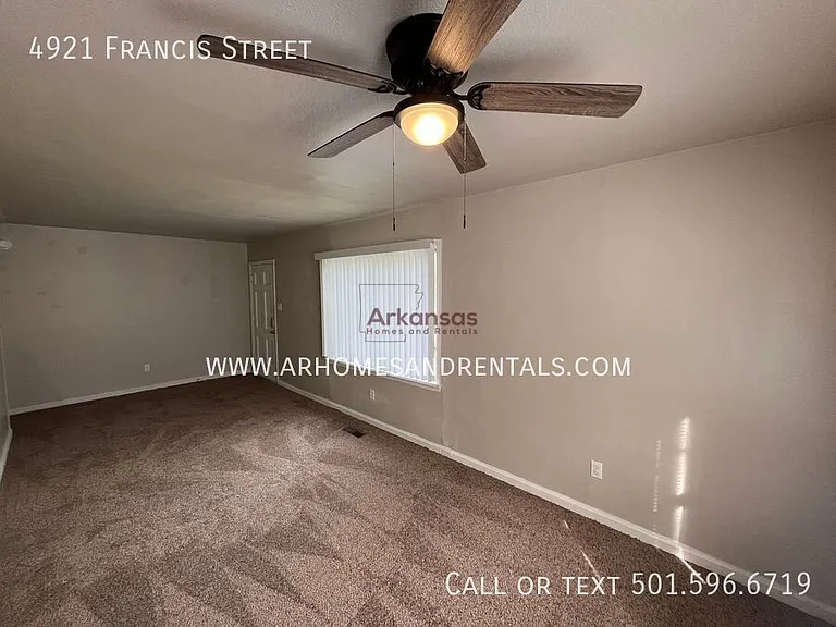 4921 Francis St — Photo 8
