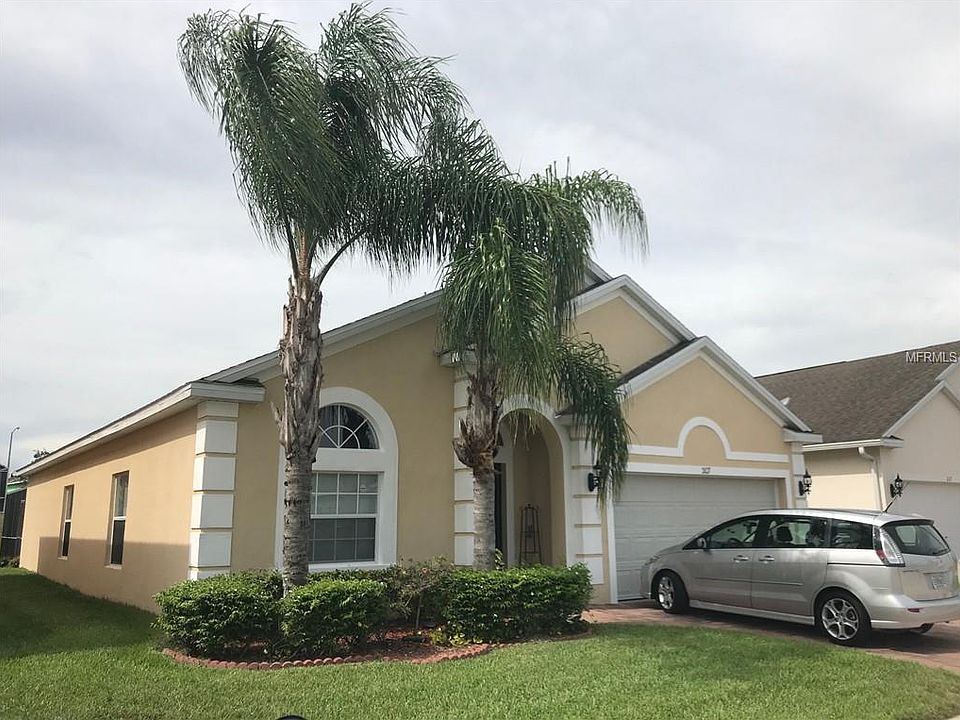 1st image of 207 Vizcay Way