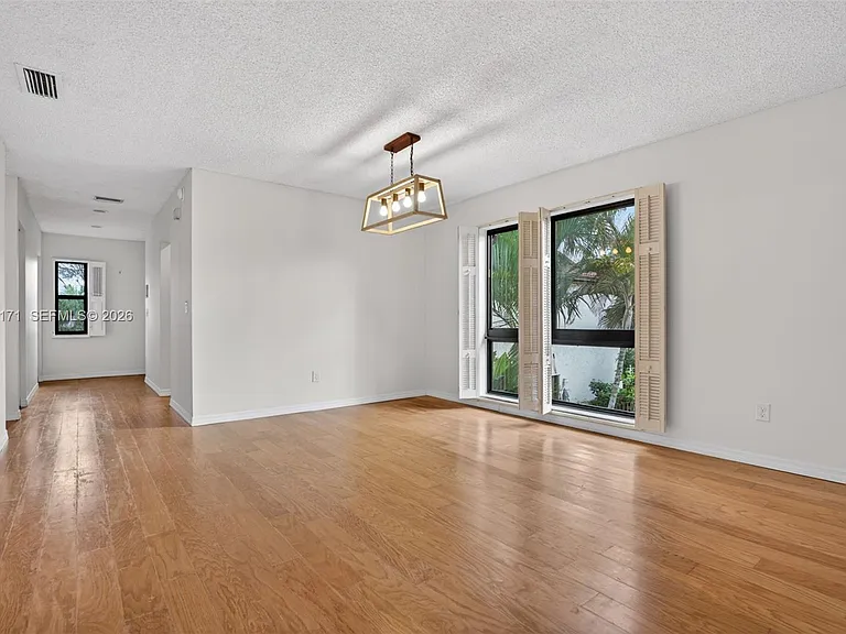 21810 Cypress Cir #26B — Photo 9