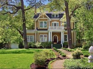 788 Walden Rd, Winnetka, IL 60093