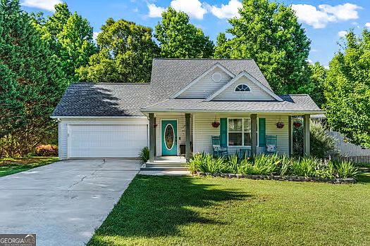 1st image of 155 Nickel Creek Dr