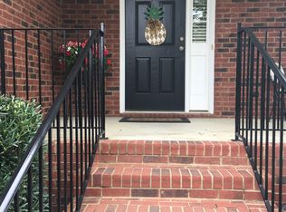 9 Crystal View Ct, Irmo, SC 29063