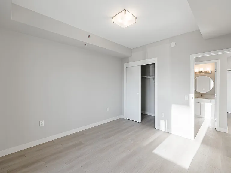 15 Refinery Way — Photo 34