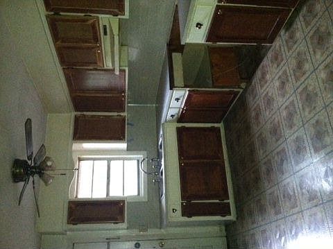2nd image of 1618 Argyle Dr
