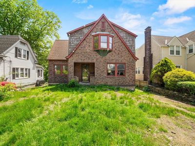 65 Overlook Drive, Valhalla, NY, 10595