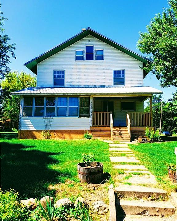 602 Main St, Bagley, IA 50026 Zillow