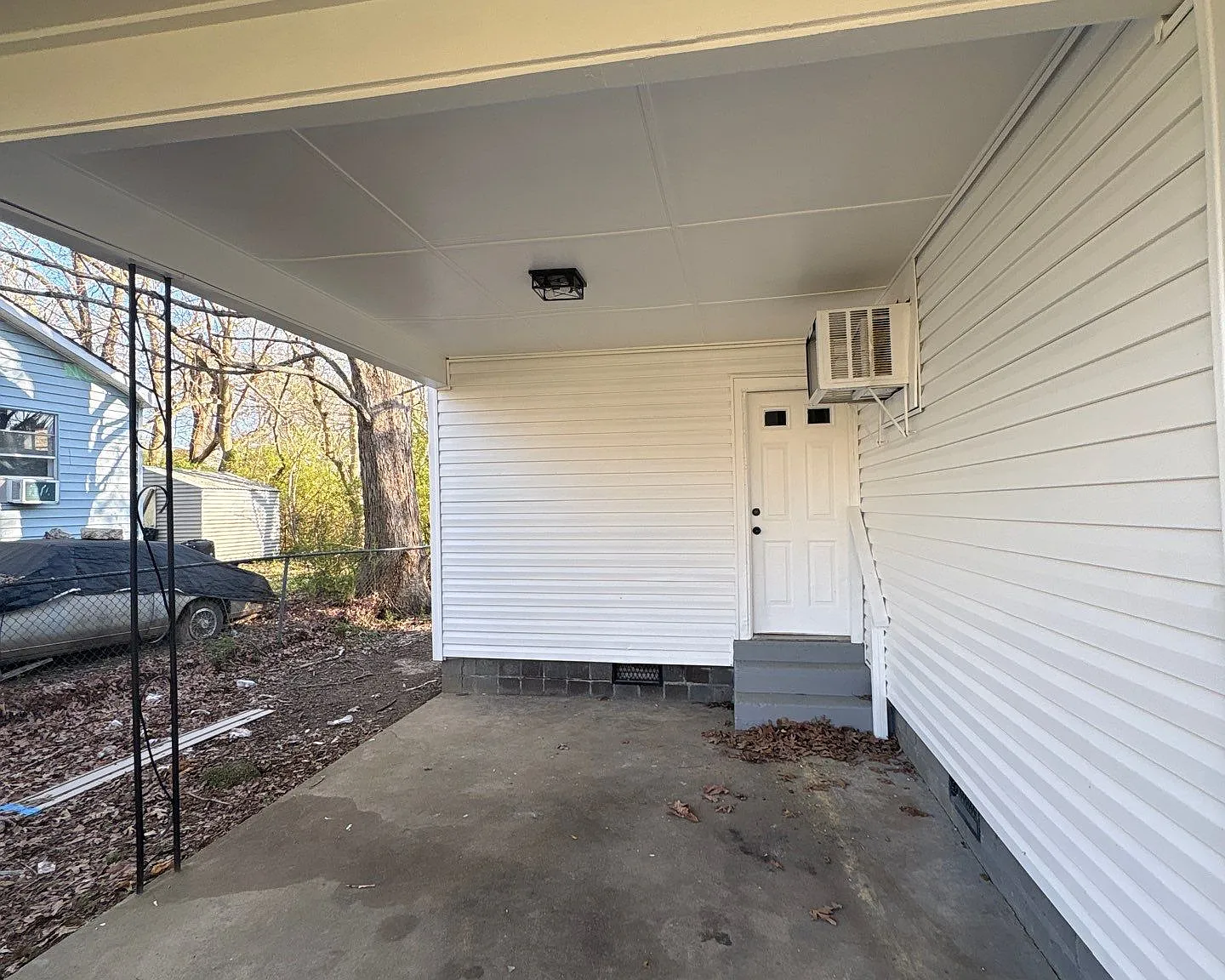 668 Coach St, Brownsville TN - Unit 1 — Photo 3