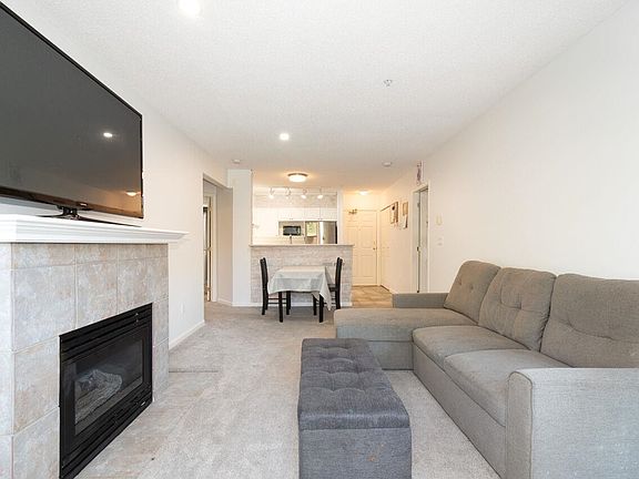 5th image of 3625 Windcrest Dr #104