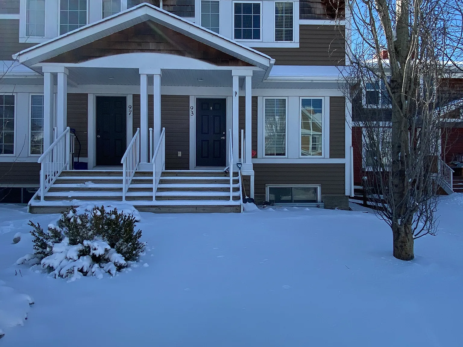 93 Auburn Crest Lane SE - Basement Suite — Photo 1