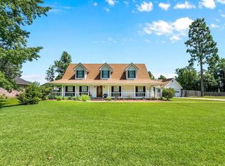 1026 Tan Tara Cir, Lake Charles, LA 70611