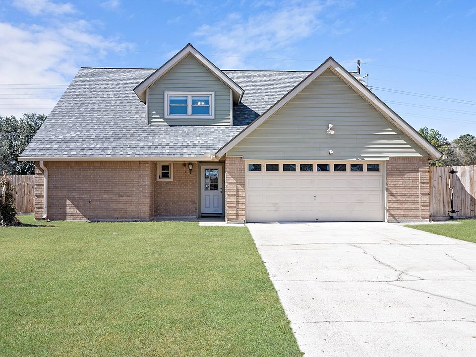 1st image of 2214 Spring Oak Ln