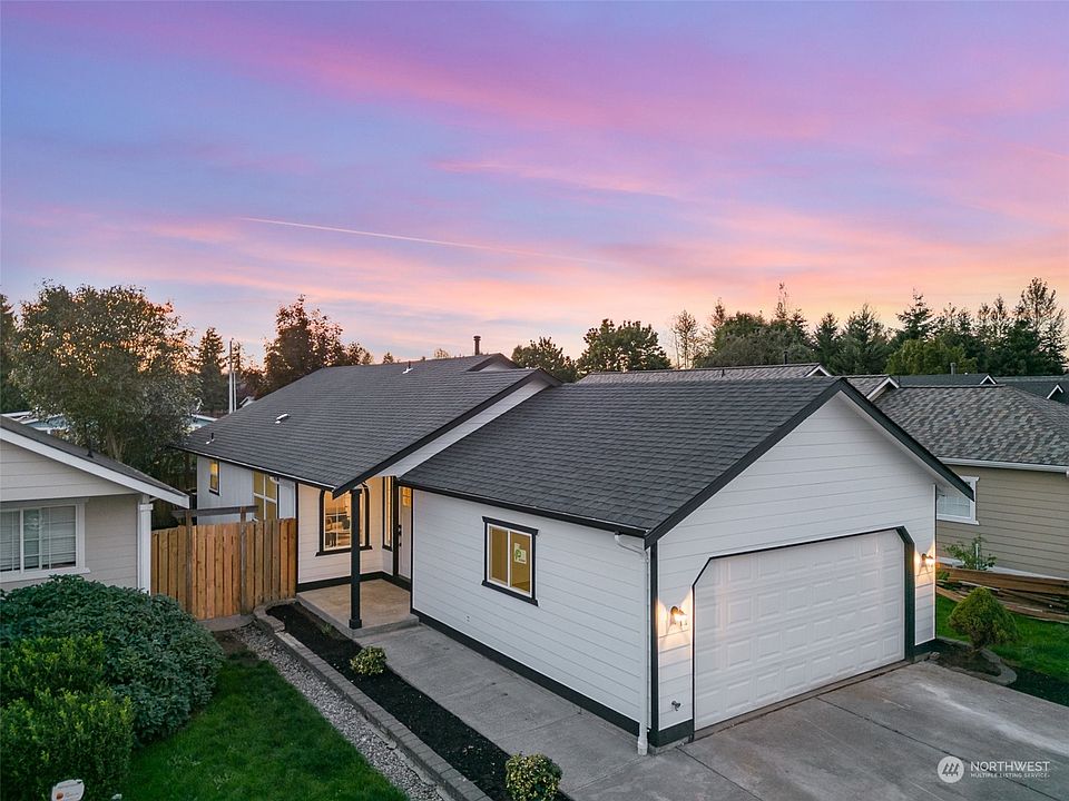 1st image of 10430 59th Drive NE
