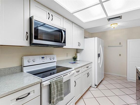 5th image of 12200 Vonn Rd APT 6B
