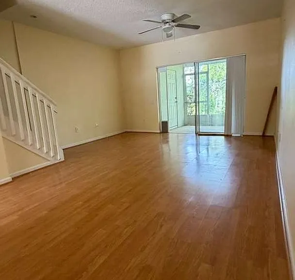 2912 Woodlands Park Ct — Photo 12