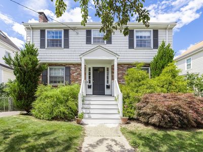 41 Hawthorne St #2, Roslindale, MA, 02131