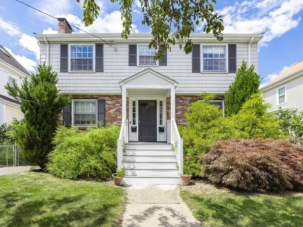 41 Hawthorne St #2, Roslindale, MA 02131