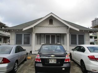 748 Hoawa St, Honolulu, HI 96826