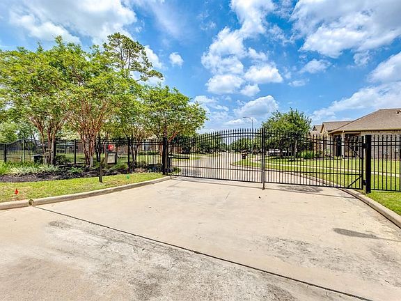 5th image of 12522 Baldwin Springs Ct