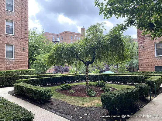 Sold by Montilla's 159 Real Estate | media 12