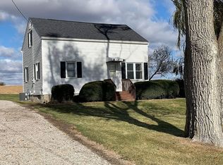 4633 Lone Tree Rd #4639, Palo, IA 52324