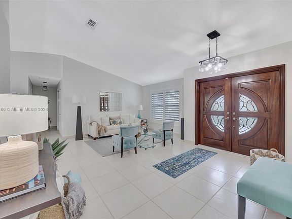 4th image of 11150 SW 145th Ct