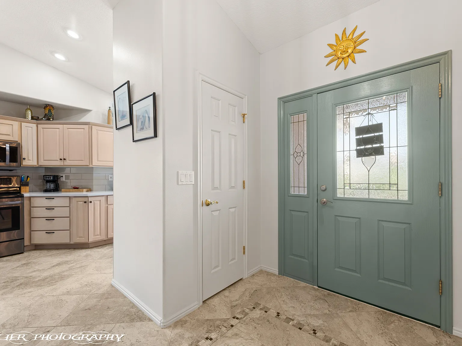 887 Ironwood Drive - 1 — Photo 2