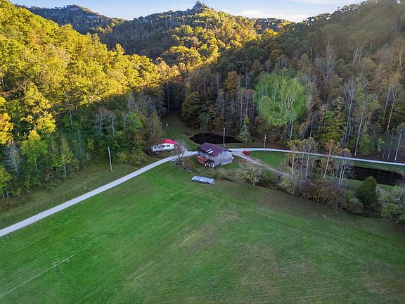 2nd image of 2270 Star Gap Rd