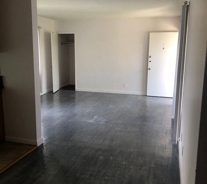1st image of 4555 W 1st St Unit 9