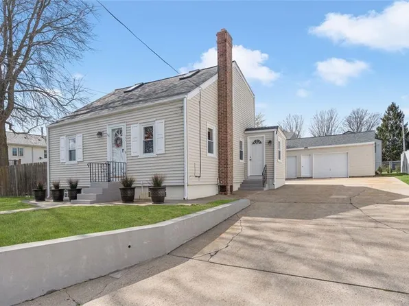 77 Baldwin St, Cumberland, RI 02864