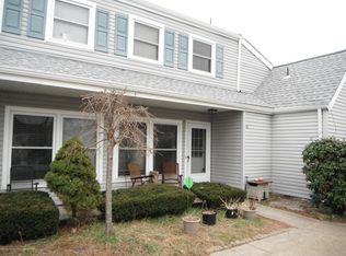 13 Mediterranean Ct, Barnegat, NJ 08005