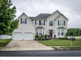 2024 Paddock Ln, Williamstown, NJ 08094