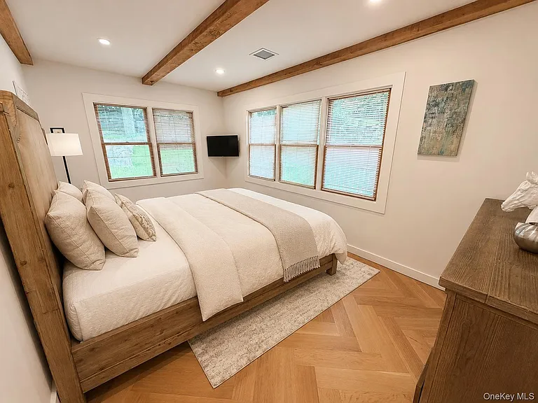 18 Kirk Lake Dr — Photo 17
