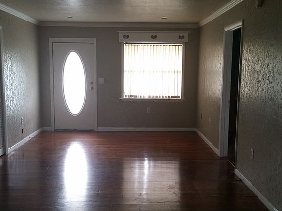 2nd image of 2829 David Stewart Ln