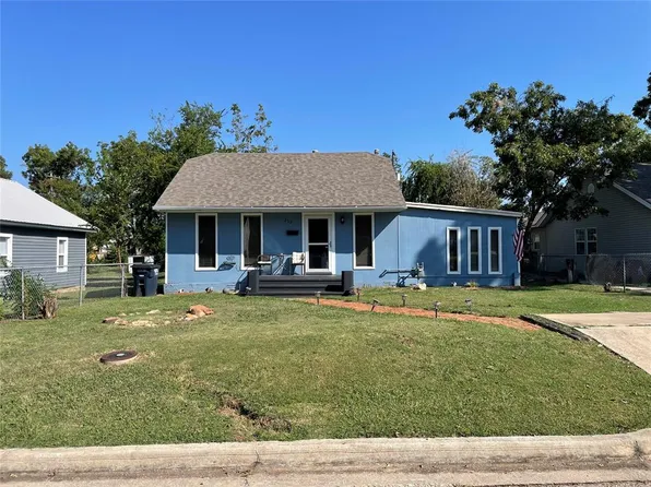 212 W Rosa St, Shawnee, OK 74804