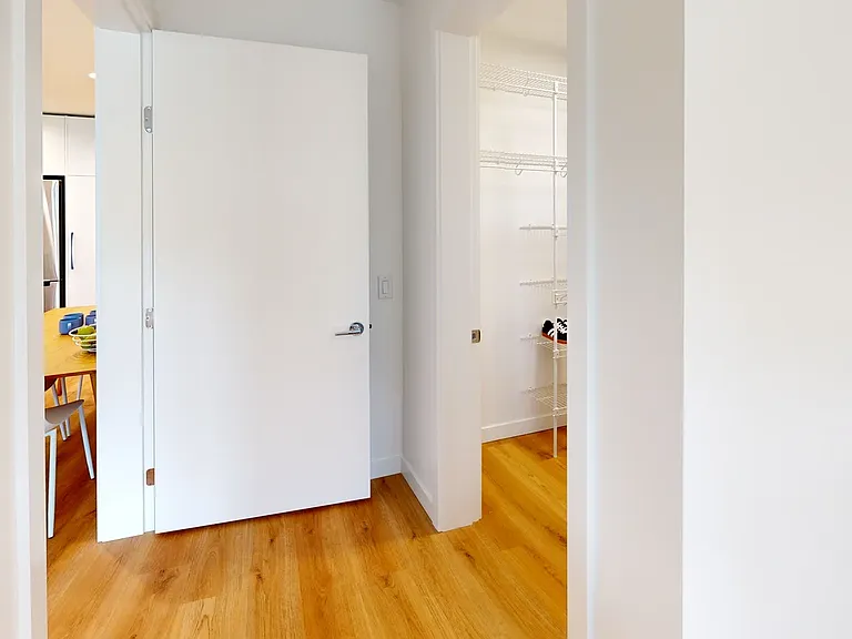 9516 University Cres — Photo 34