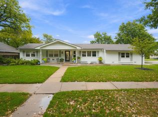 102 N Penrose Dr, Wichita, KS 67206