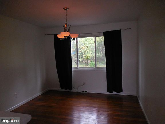 4th image of 6715 Lansdale St