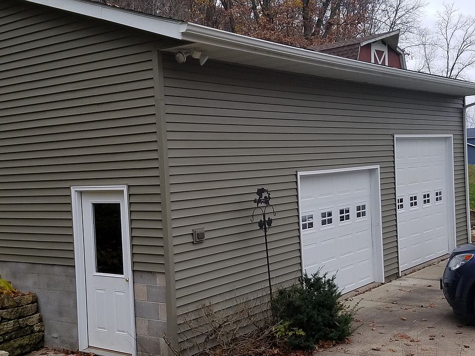 Over-size garage
