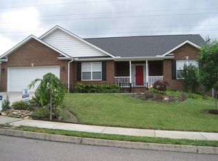 2113 Wesley Ridge Ln, Knoxville, TN 37921