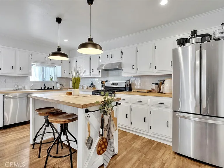 6514 Coldwater Canyon Ave — Photo 11